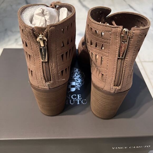 Vince Camuto Tarita Lace-Up Sandal Women US 9W Brown Suede Block Heel - Picture 2 of 6